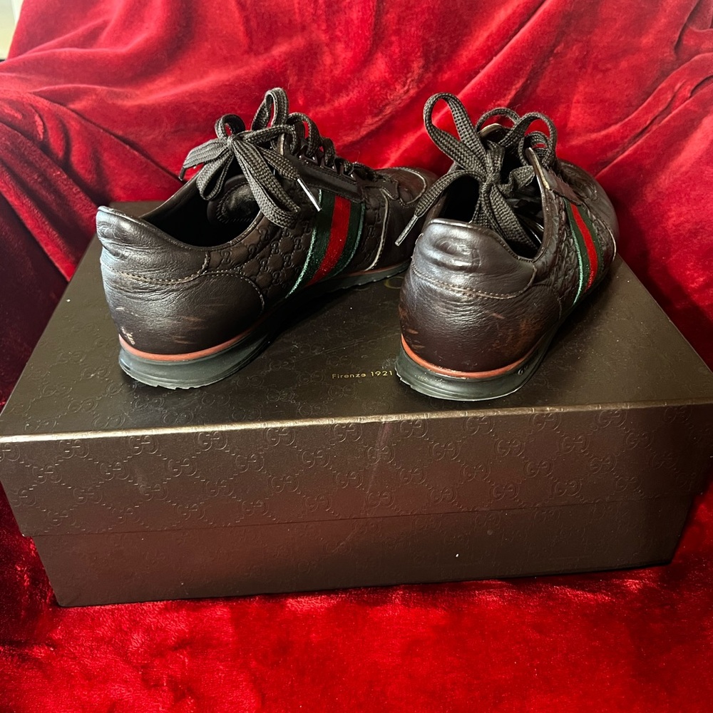Gucci Men's Dark Brown Sneakers with Green and Red Accents
